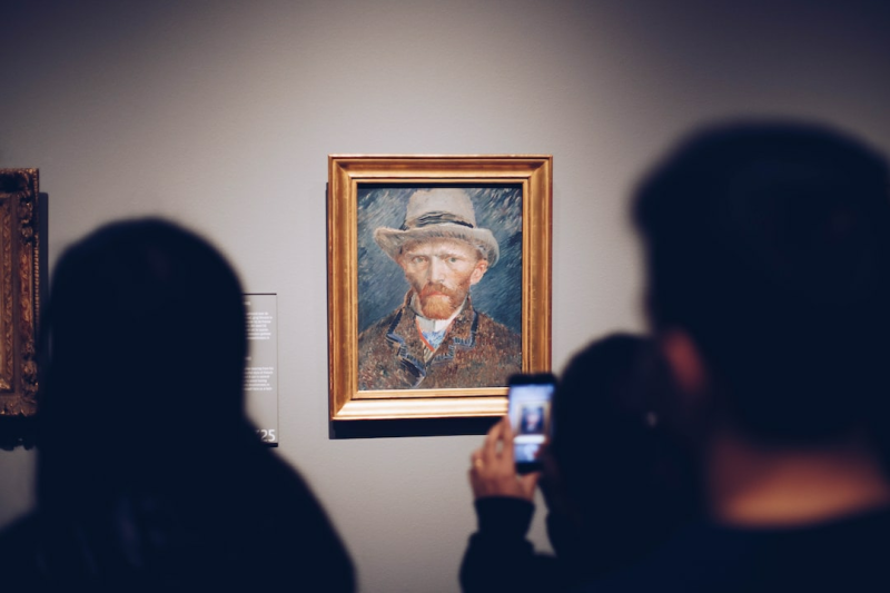 Easily manage customer card photos with our museum-focused SaaS solution. Secure, efficient, and customized to fit your museum's unique branding.